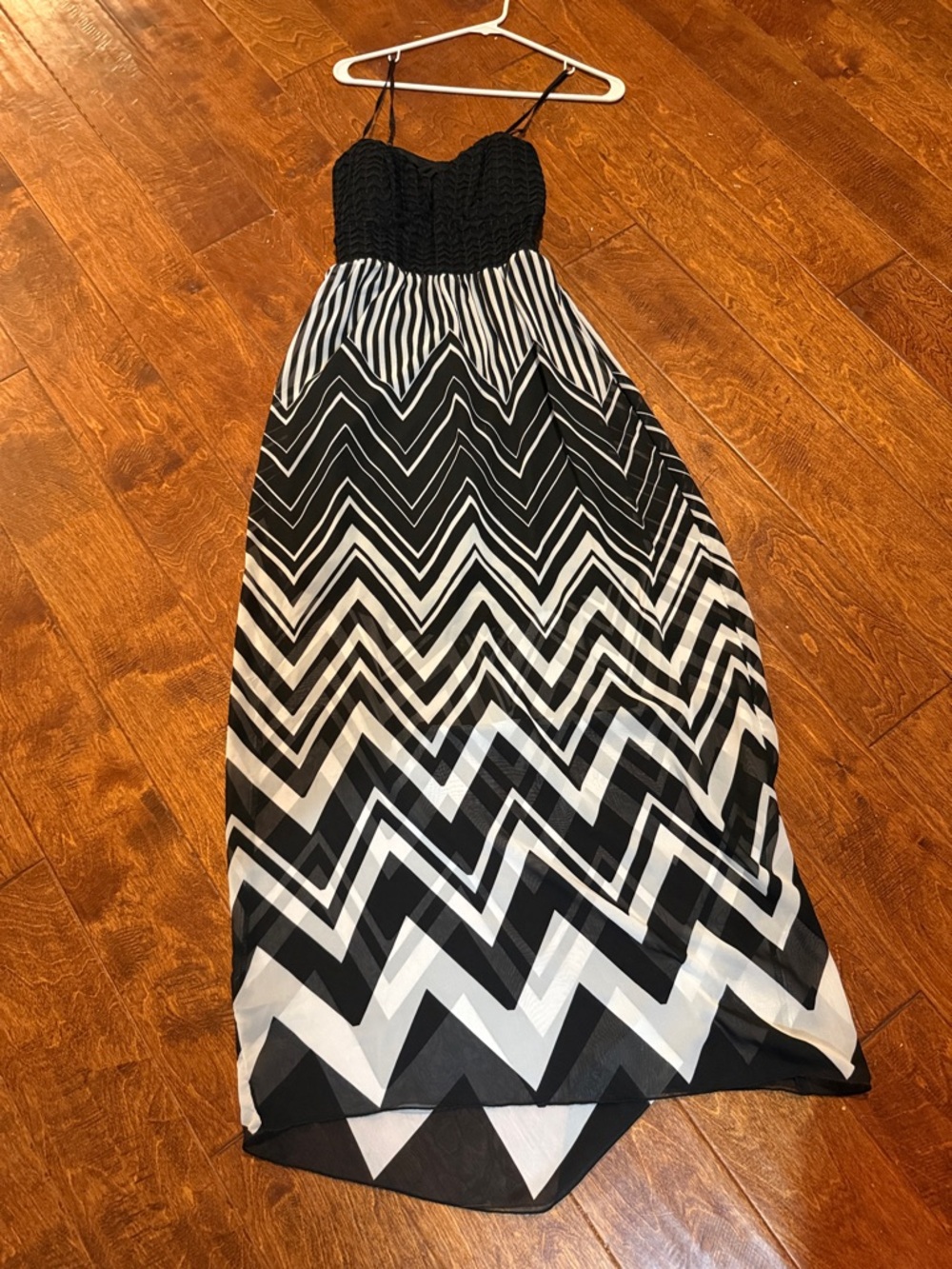 Black & White Chevron Maxi Dress - Sleeveless